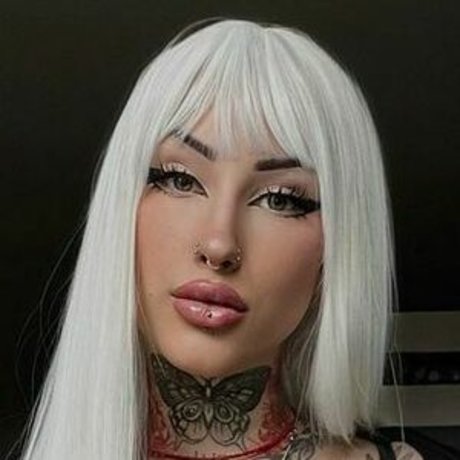 yami liia top nackt fotos