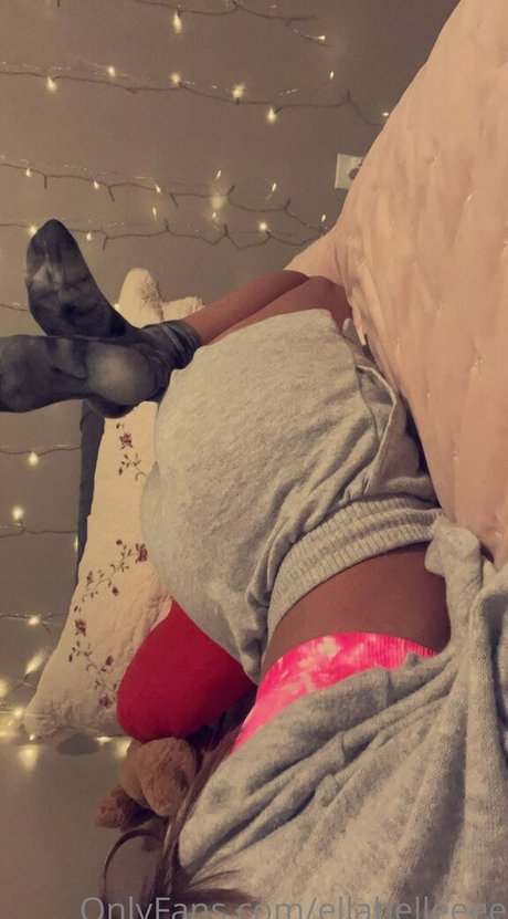 ellabelleeee top exklusive archiv