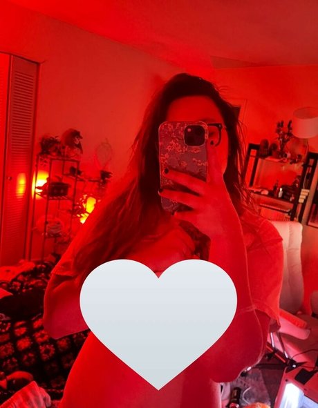 Strawbre sexy nacktheit galerien