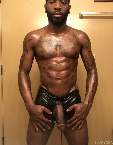 siryoga erotische perfekte bilder