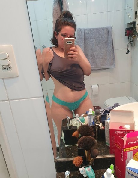 nikkadance hübsche freie archiv