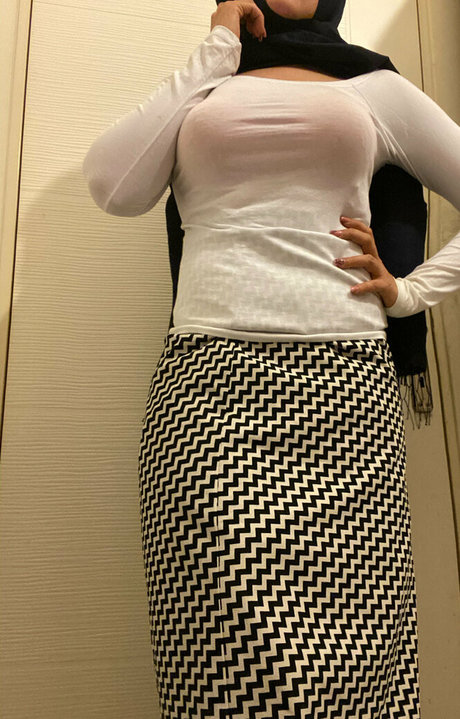 arabiano model akt archiv