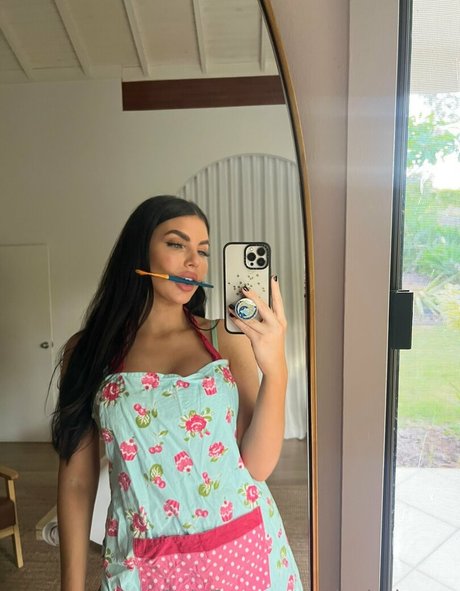 nicolethorne heiße nackte archiv