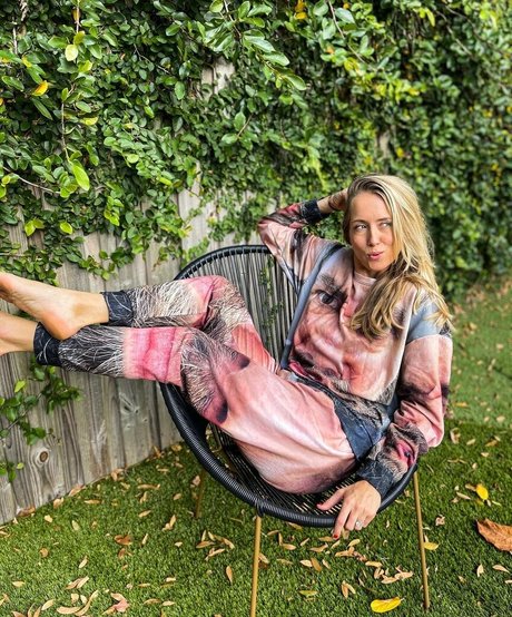 Allie Wes exklusive pornografische bilder