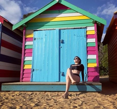 Vivi Alto heiße erwachsene foto