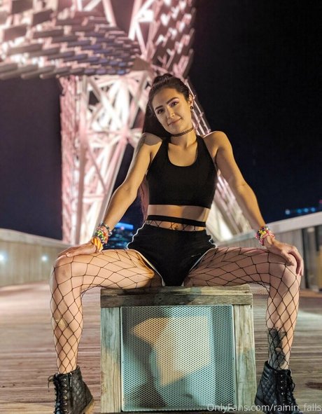 rainin falls kostenlose pornographische galerien