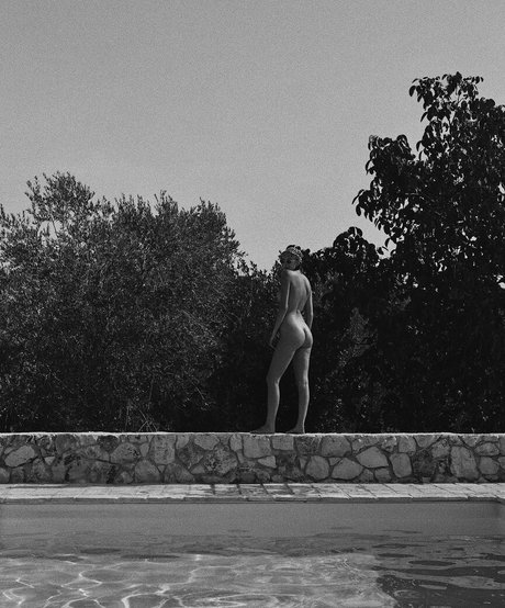 Venosere model nackte foto