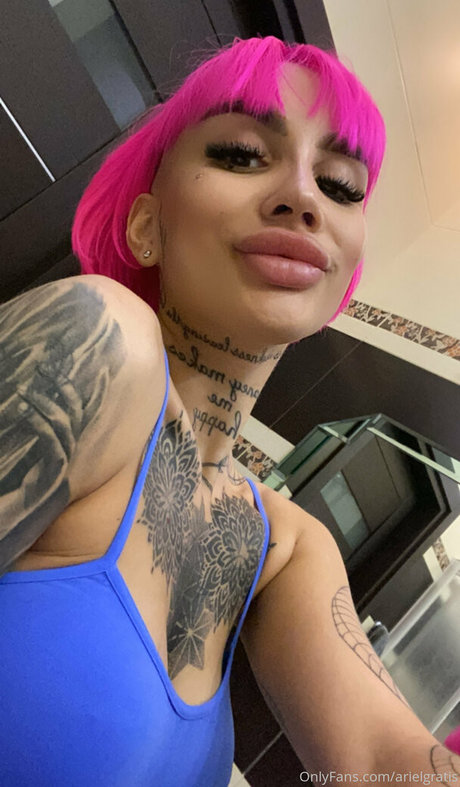 arielgratis schauspielerin nackte fotos