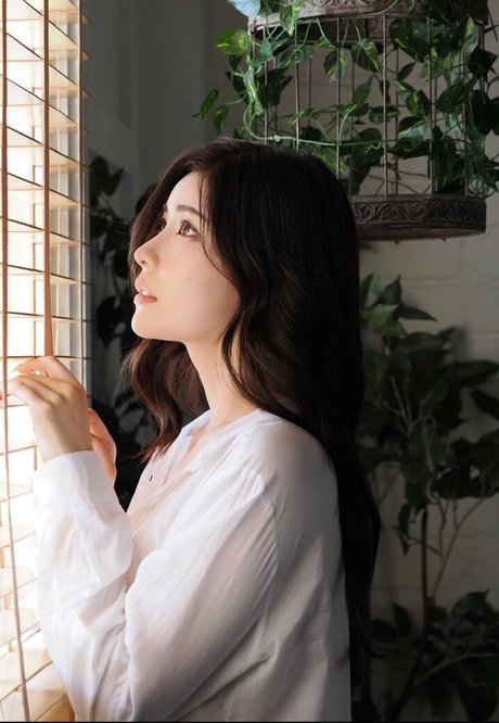 Kamiki Rei exklusive xxx bild