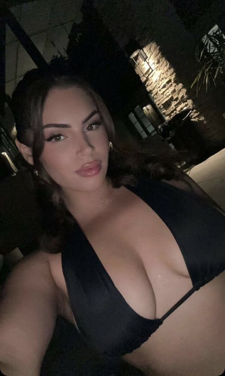 Nazanin Kavari schauspielerin pornografische archiv