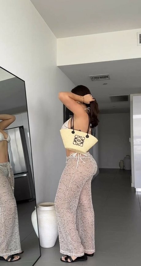 Nazanin Kavari erotische hübsche galerien