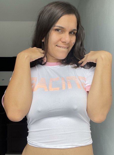 joi squirt onlyfans hd sexy bild