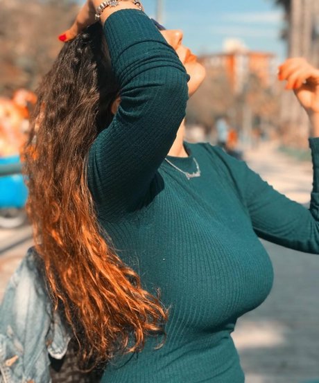 oma-muschi nur fans exklusive schöne foto