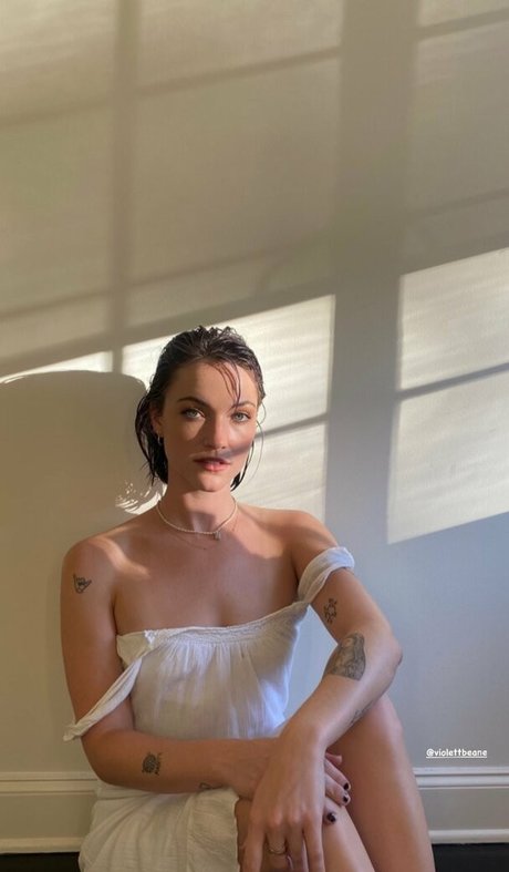 Violett Beane schauspielerin bilder