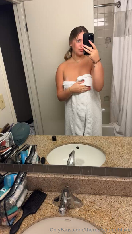 Therealsophieblake porno schöne bild