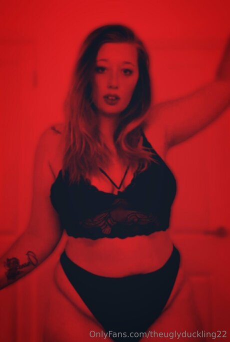 Theuglyduckling22 nackte bild