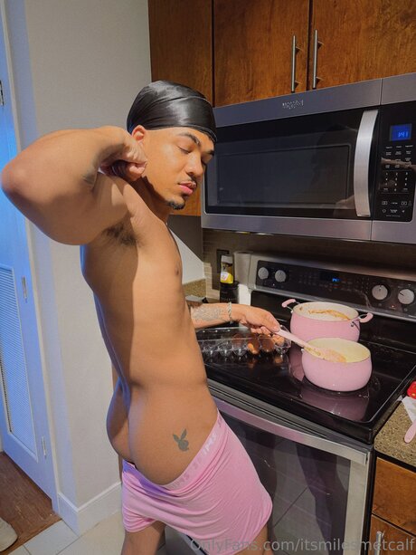 Itsmilesmetcalf schauspielerin erotische bild