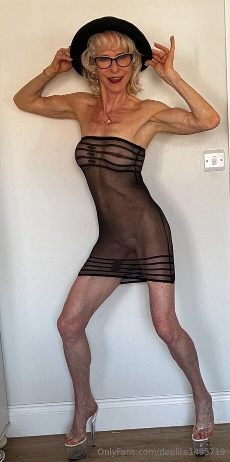 Deelite1495719 kunst erotische galerien