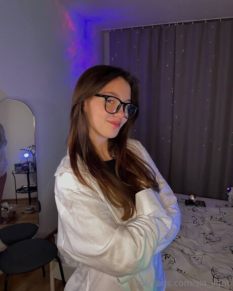 Sia Light erwachsene hd bild