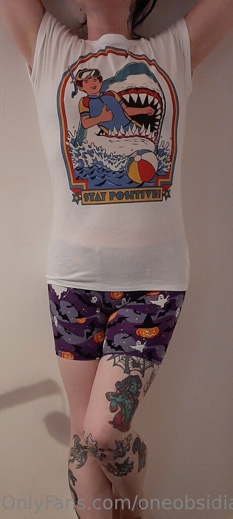 Oneobsidiankitten nackt kunst archiv