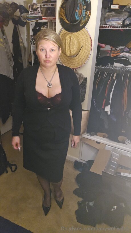 Babywolfwitch heiße nackte archiv