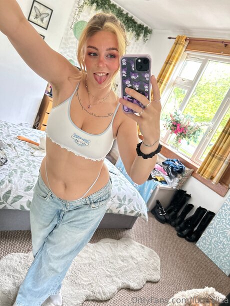 Lunealiza schauspielerin kostenlose bilder