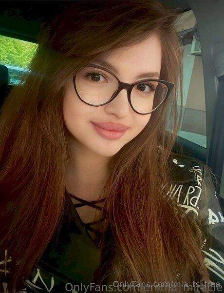 Mia Ts Free erotische erwachsene archiv