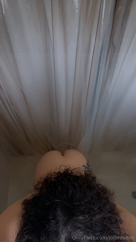 Jojoroseee model hübsche bilder