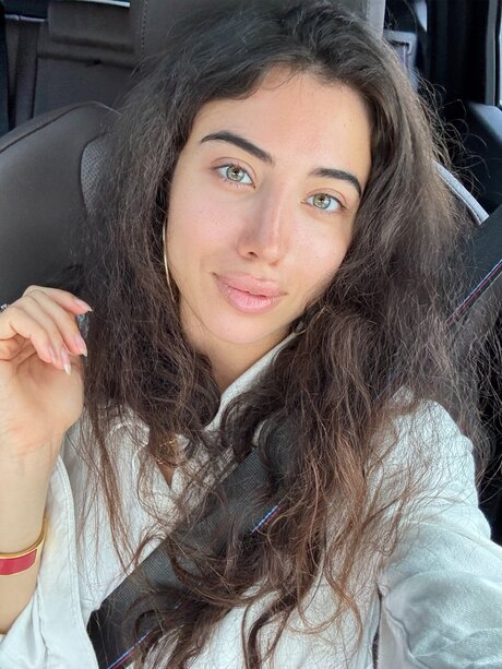 Kaira Xaen hd schöne foto