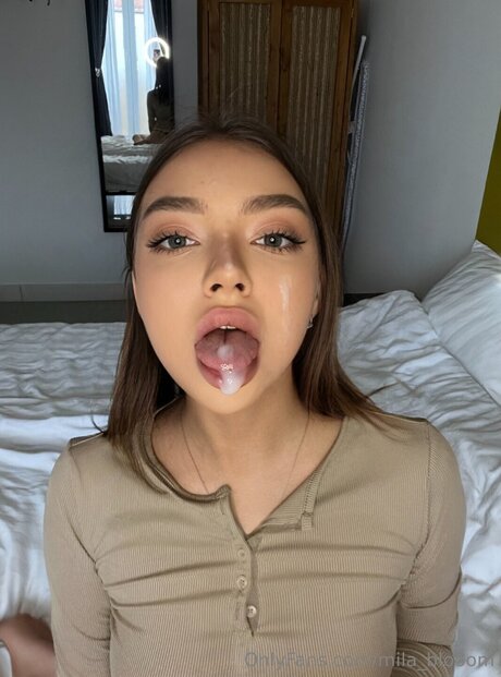 Mila Blooom nacktheit nette galerie