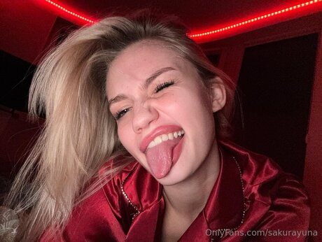 Sakurayuna kostenlose sexy bilder