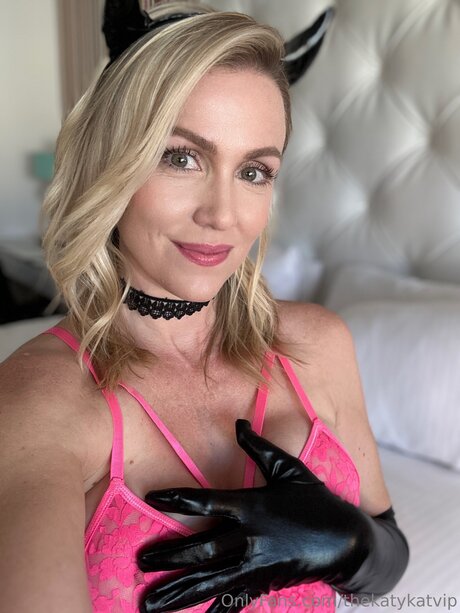 Thekatykatvip exklusive porno bilder