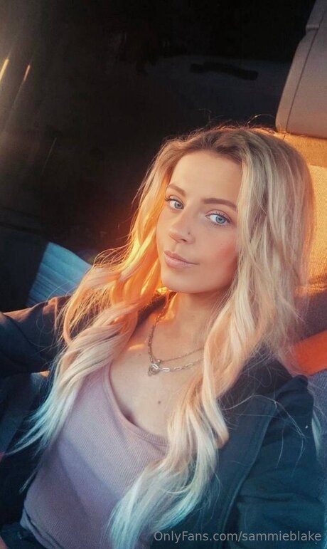 Sammieblake nacktheit schöne galerie