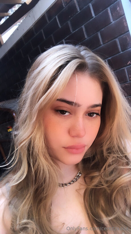 Cerezzaaaa erotische pornographische bilder