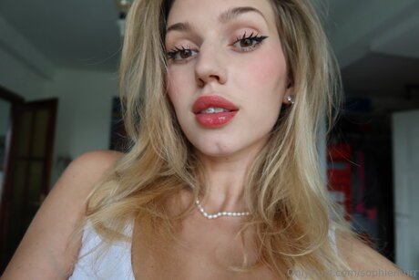 Sophiemurr model top foto