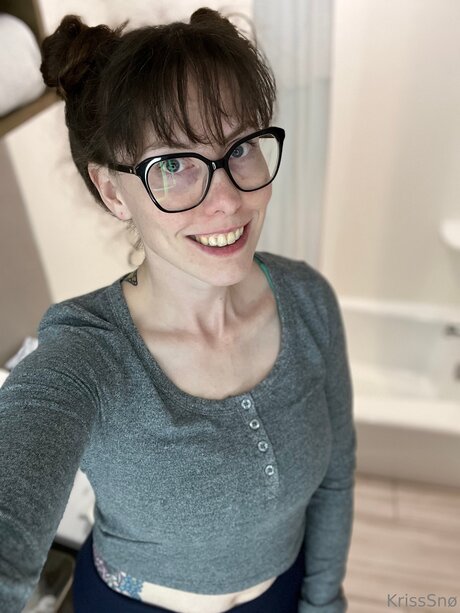 Kriss Sno nacktheit schöne bilder