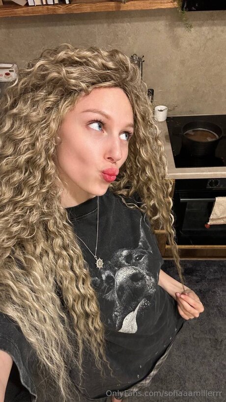 Sofiaaamillerrr top nackt galerien