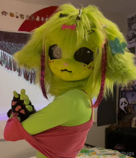 Elliebugs porno akt archiv