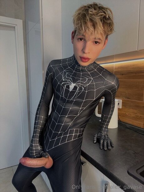 Alex Gavase heiße hd fotos