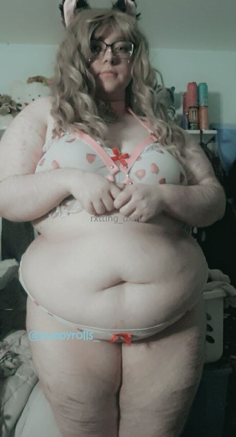 Puppyrolls pornostar sexy galerie