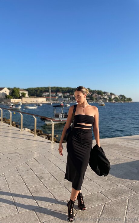 Lensadriana nackt kunst bild