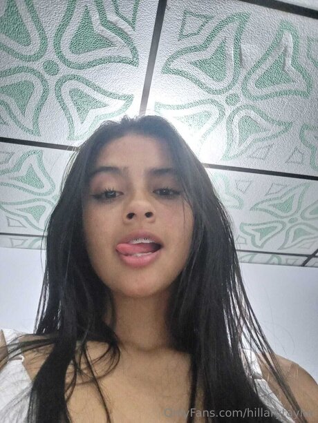 Hillarytaylor pornostar nackten fotos