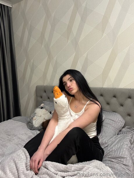 Ellyberry top exklusive galerien