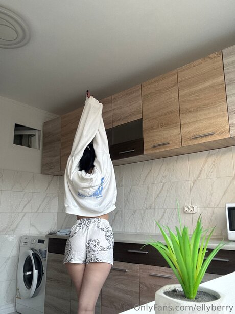 Ellyberry beste hd bild