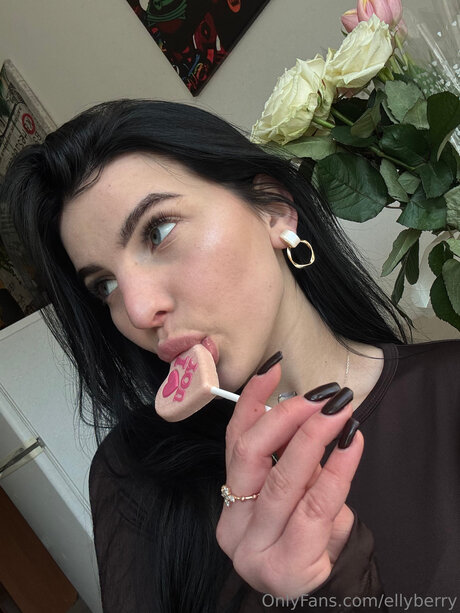 Ellyberry beste pornografische bilder