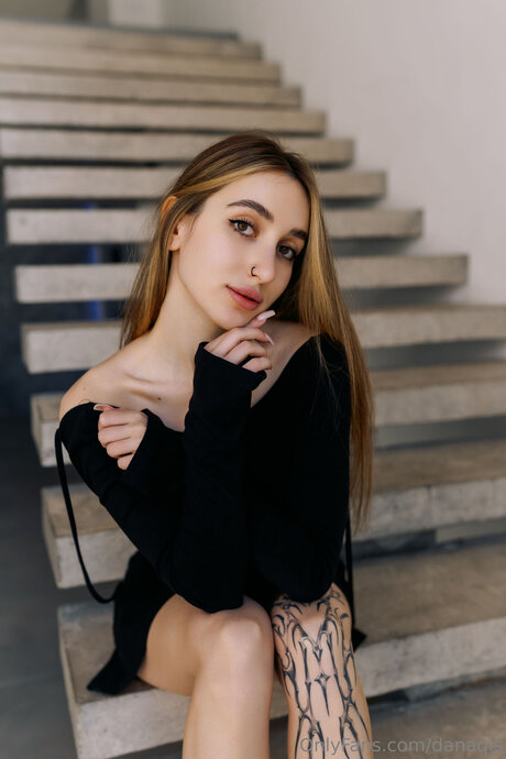 Danaqis pornostar nackt galerien