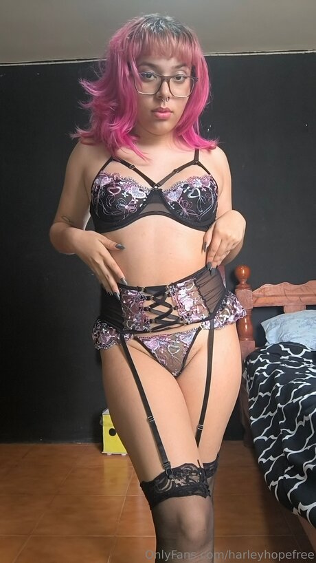 Harleyhopefree freie nackt bild