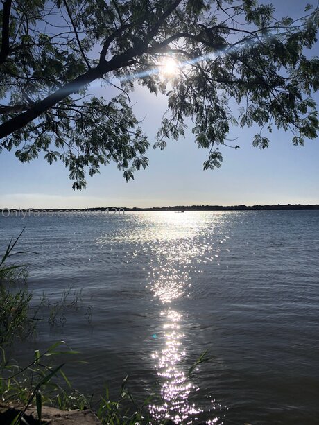 Iva420 model heiße bild