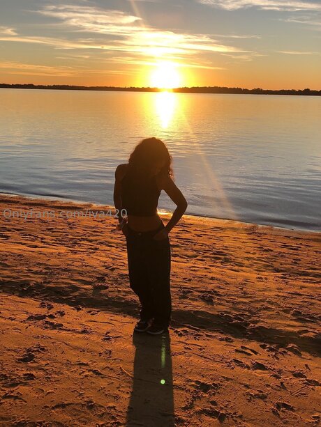 Iva420 kostenlose pornostar galerie