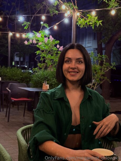 Meganhot Orlowskii top nackt fotos